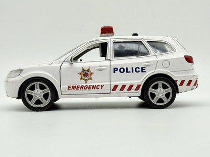 SAMOCHÓD POLICYJNY – SUV (STYLIZACJA NA AUDI Q7; MODEL 1:32 – zdjęcie 4
