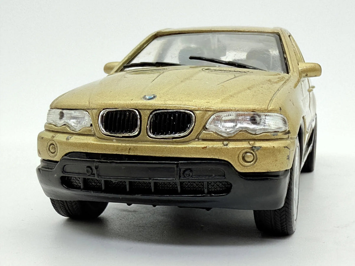 Bmw X5 Welly Złoty 1:32 – zdjęcie 4