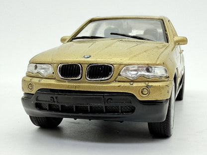 Bmw X5 Welly Złoty 1:32 – zdjęcie 4