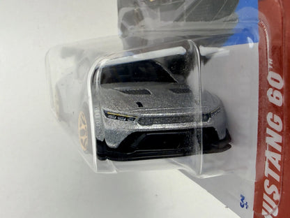 Ford Mustang Gtd Mainline Hot Wheels 2025 Srebrny 1:64 – zdjęcie 4