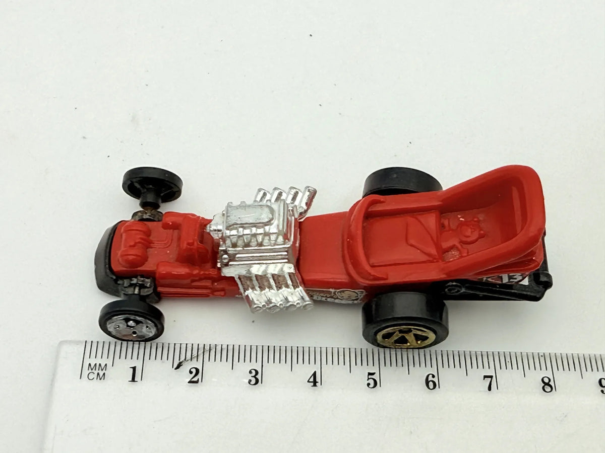 Diaper Dragger Hot Wheels Czerwony 1:64 – zdjęcie 4