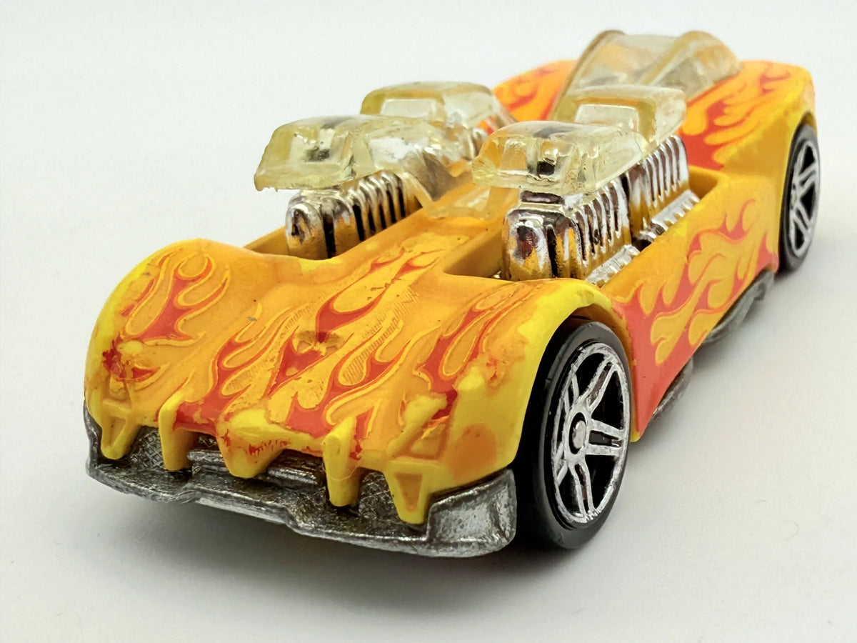 What-4-2 Hot Wheels 2004 Żółty Color Shifters 1:64 hot wheels – zdjęcie 4