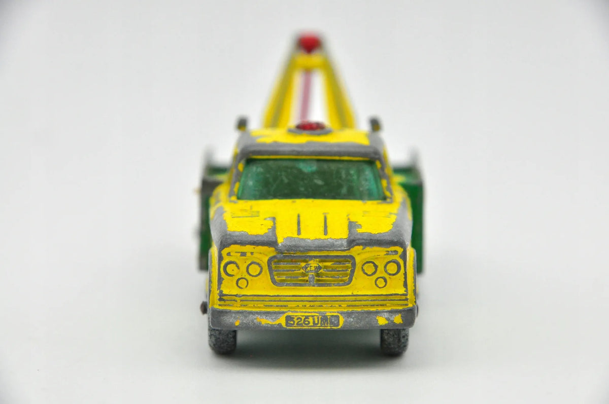 DODGE WRECK TRUCK, Matchbox, Made in England, Die cast 13, Żółty, 1:87 – zdjęcie 4