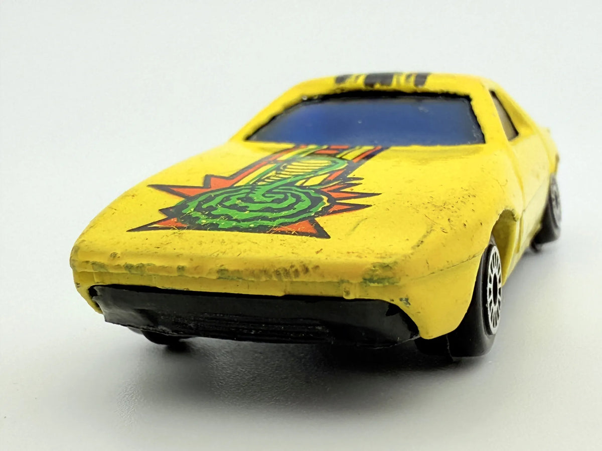 Porsche 928 Sport Grand Tour, Resoraki, Die cast 1:64, żółty – zdjęcie 4