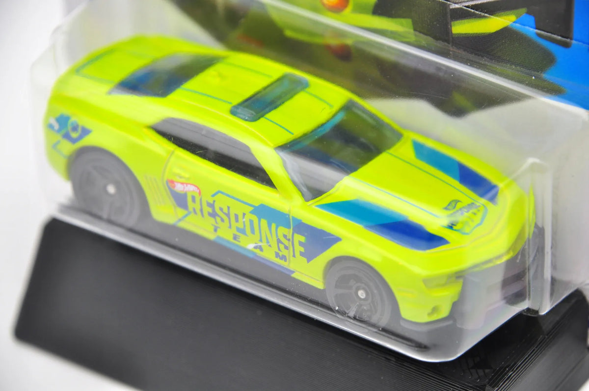 CAMARO SS HW FIRST RESPONSE Hot Wheels 2024 Limonkowy 1:64 – zdjęcie 4