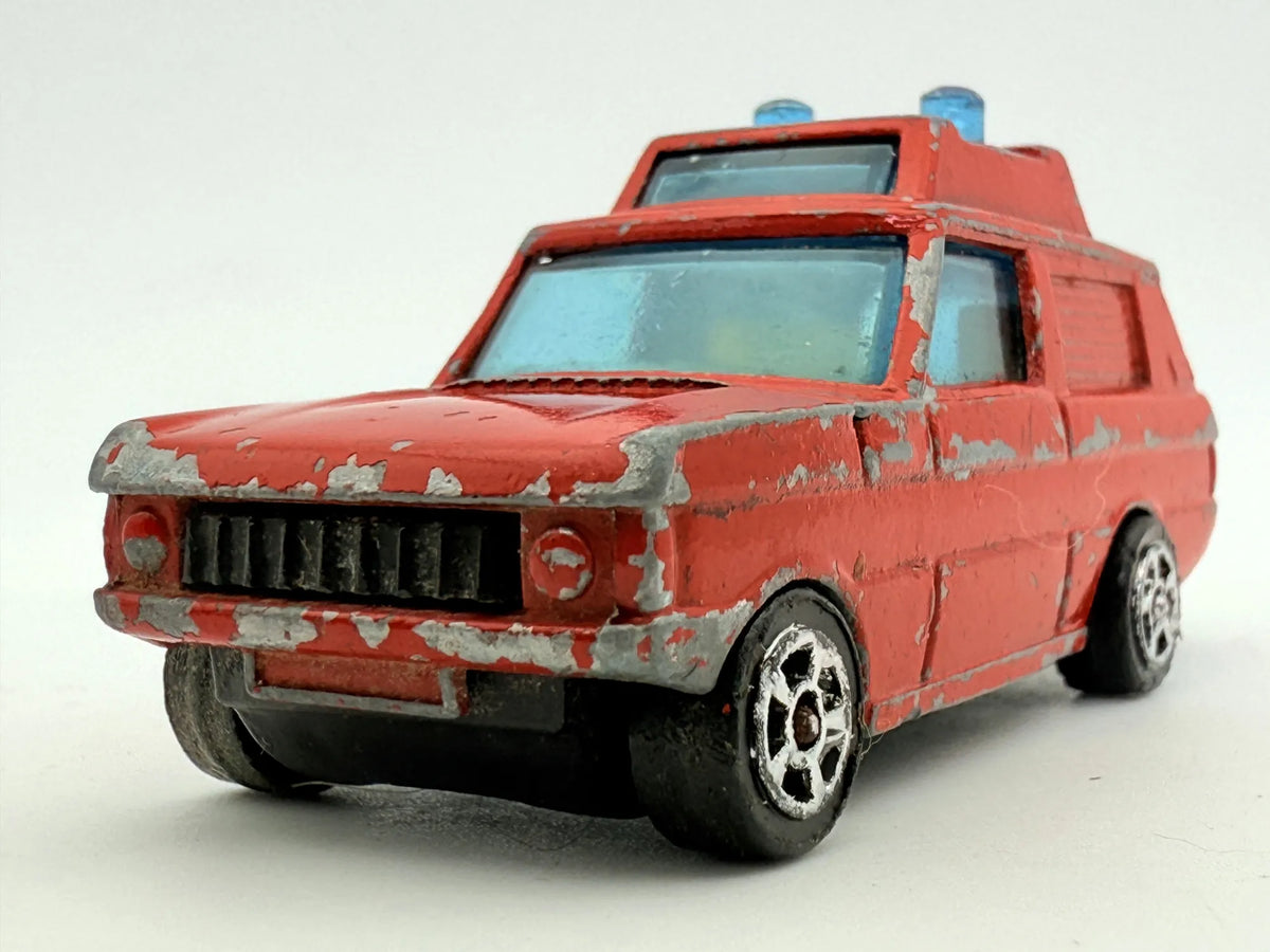Range Rover Corgi Czerwony 1:64 Made in Wielka Brytania – zdjęcie 4