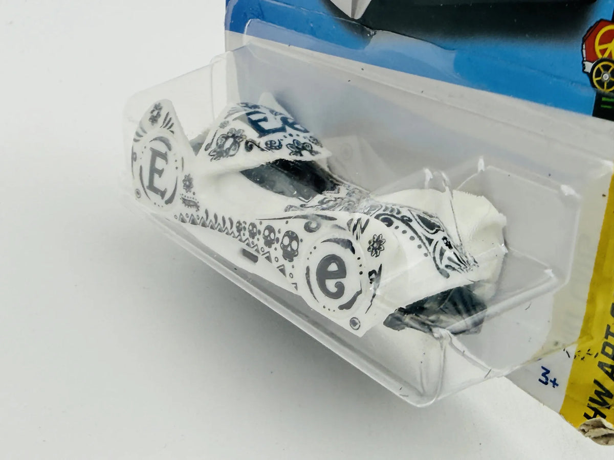 Cloak And Dagger Hot Wheels 2021 HW ART CARS 1:64 E Blister Biały – zdjęcie 4