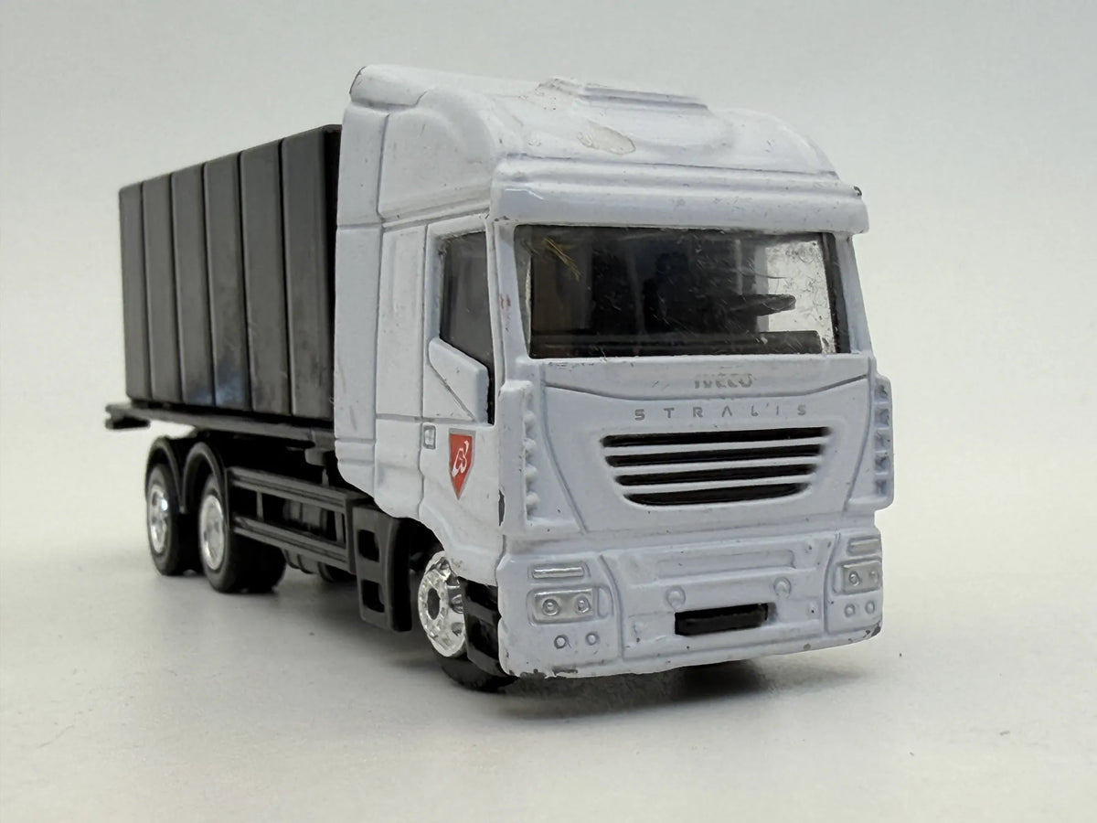 Ciężarówka Iveco Stralis Biały 1:87 – zdjęcie 4