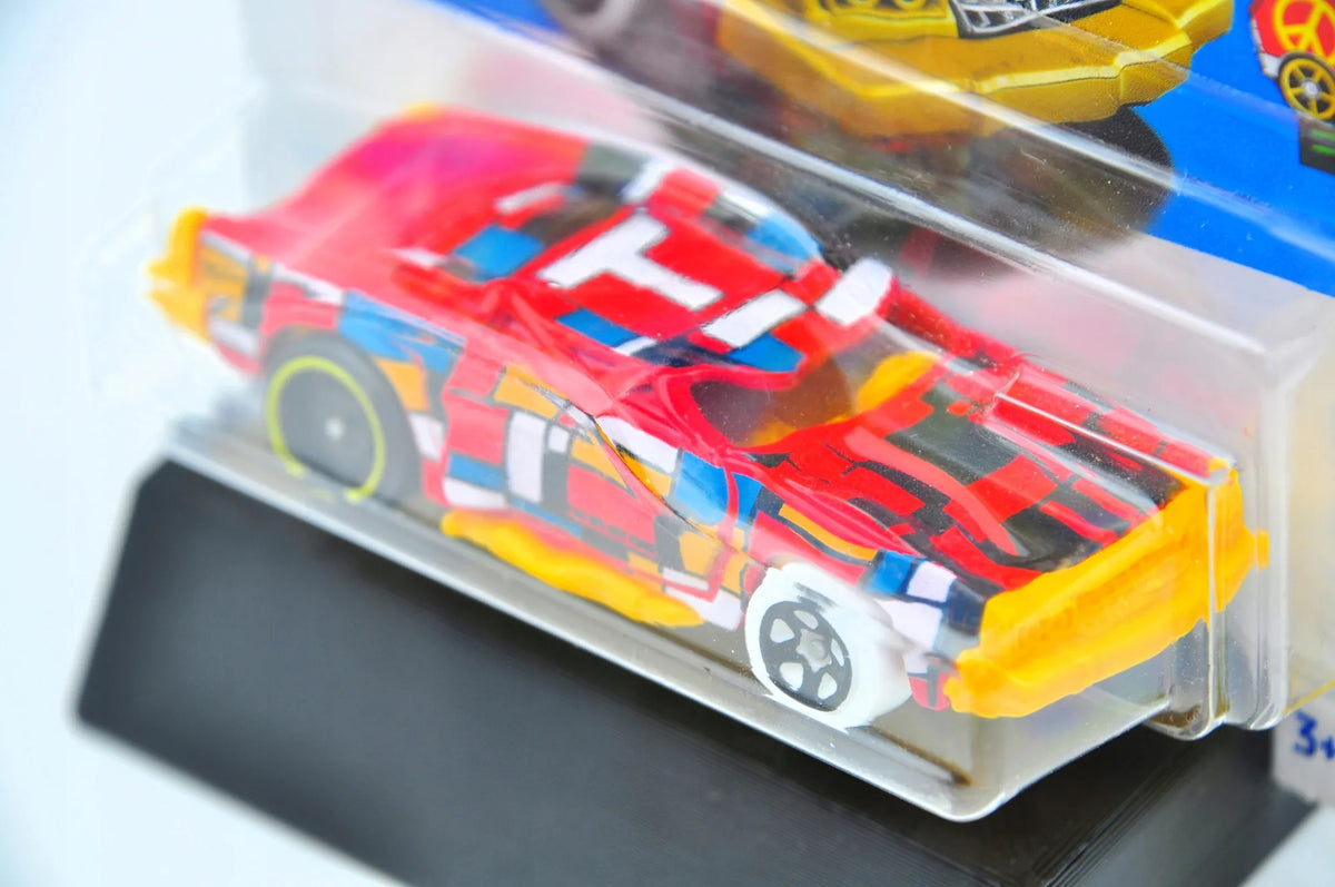 SPEED BUMP, Hot Wheels 2024, Resoraki, Die cast Htb78-N521, Czerwony, 1:64 – zdjęcie 4