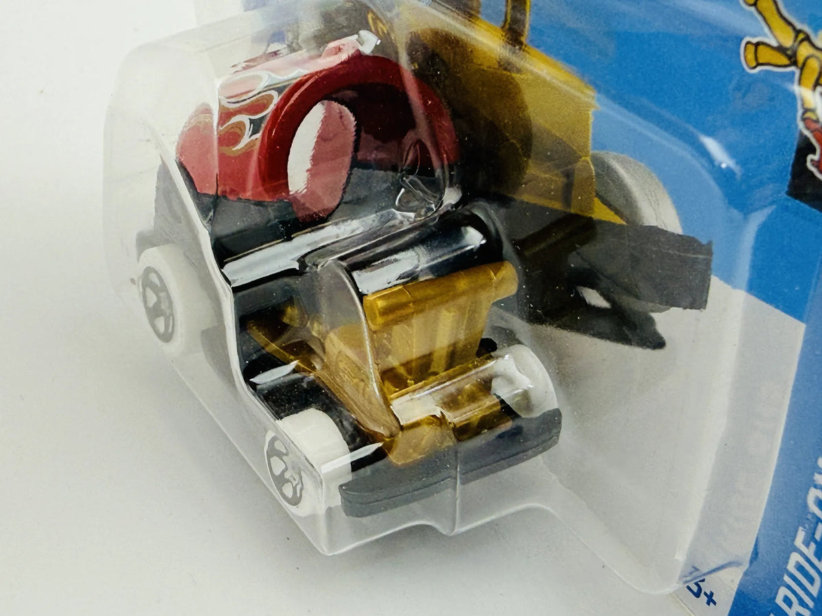 Boom Car Hot Wheels 2024 HW RACE DAY 1:64 Blister Czarny – zdjęcie 4