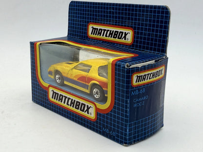 CHEVROLET CAMARO IROC-Z Mainline Matchbox 1987 Żółty 1:64 Made in Macau – zdjęcie 4