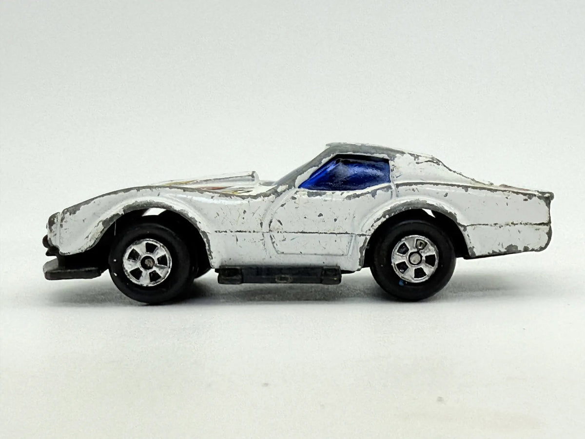Jak Chevrolet Corvette Biała 1:64 – zdjęcie 4