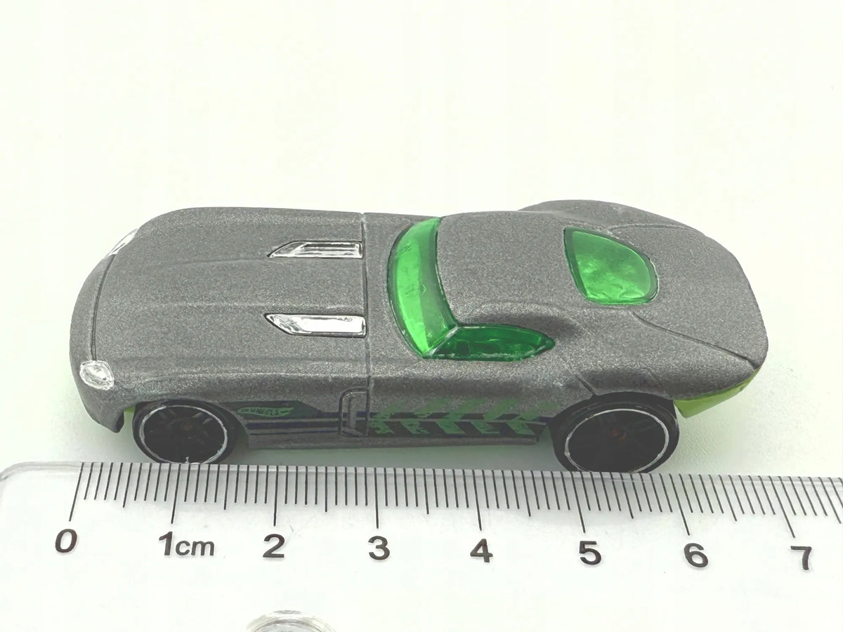 Fast Felion Hot Wheels 2008 Srebrny 1:64 – zdjęcie 4
