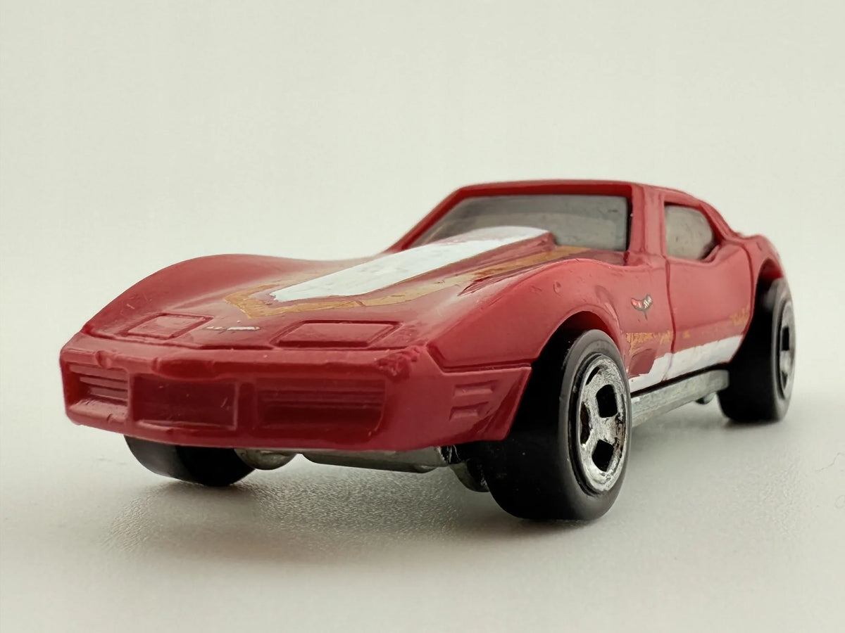 Chevrolet Corvette Mainline Hot Wheels Czerwony 1:64 – zdjęcie 4