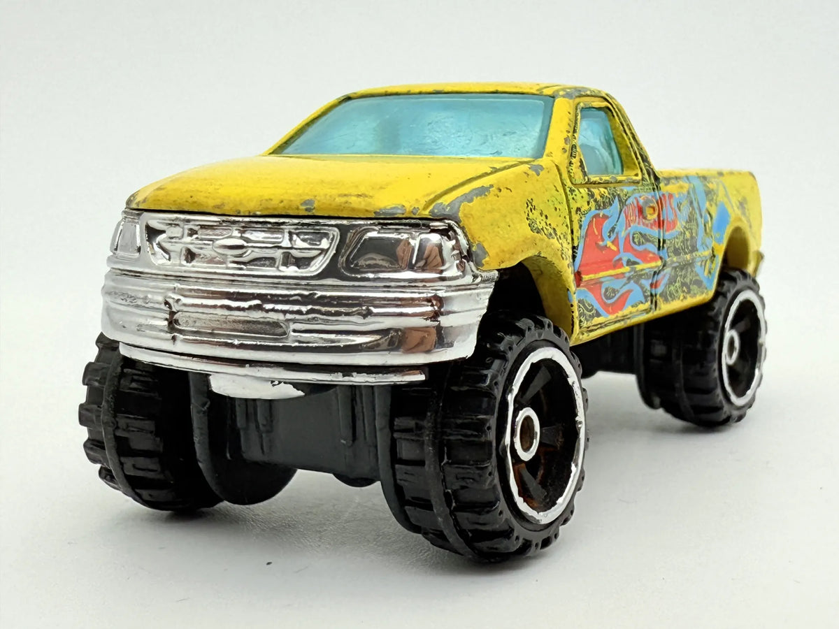 Ford F-150 Hot Wheels Żółty 1:64 – zdjęcie 4