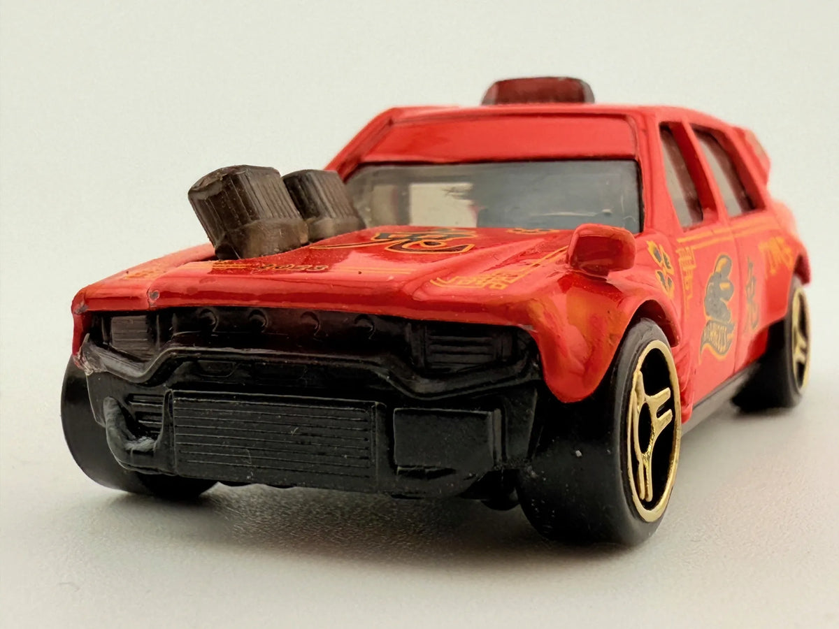 Time Attaxi Hot Wheels 2015 Czerwony 1:64 – zdjęcie 4