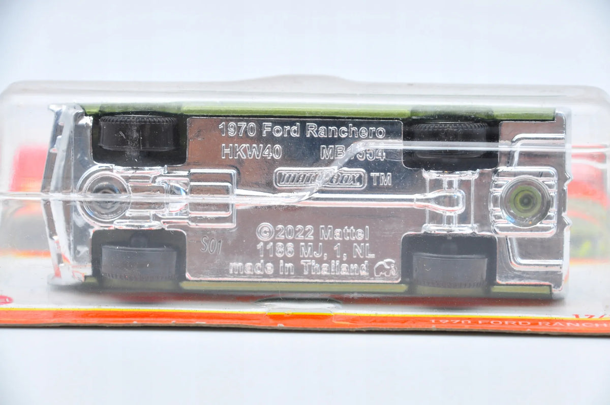 Dodge Charger Zielony 1:64 – zdjęcie 4