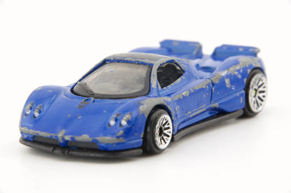 Pagani Zonda Motor Max Niebieski 1:64 – zdjęcie 4