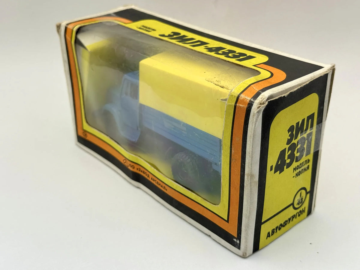 Ciężarówka ZIŁ-4331 Arsenał Niebieski 1:43 Made in Ukraine – zdjęcie 4
