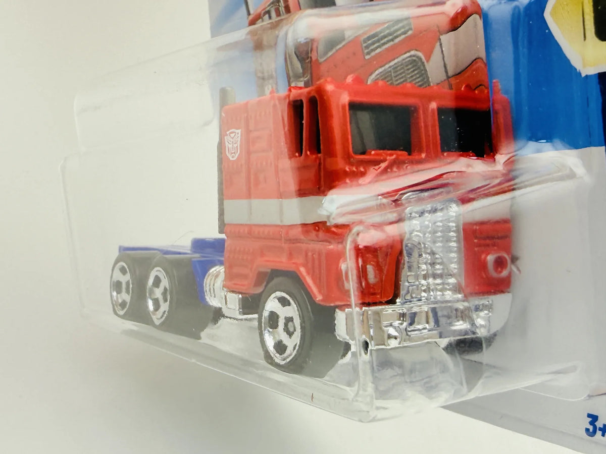 Optimus Prime Hot Wheels HW Screen Time 1:64 Ciężarówka Blister Czerwony – zdjęcie 4