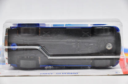 Chevrolet Silverado Niebieski 1:64 – zdjęcie 4