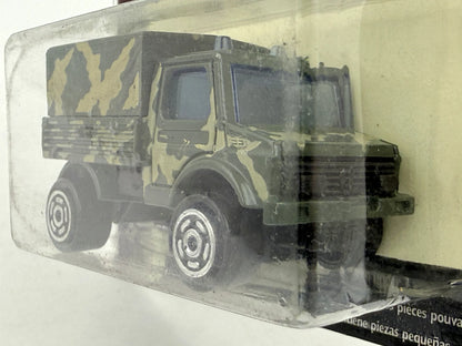 MERCEDES-BENZ UNIMOG Z ŻÓŁNIERZYKAMI Special Forces Majorette 1991 1:64 – zdjęcie 4