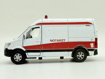 MERCEDES-BENZ SPRINTER PANEL VAN, Welly, Karetka Die cast 43730 Biały 1:43 – zdjęcie 4