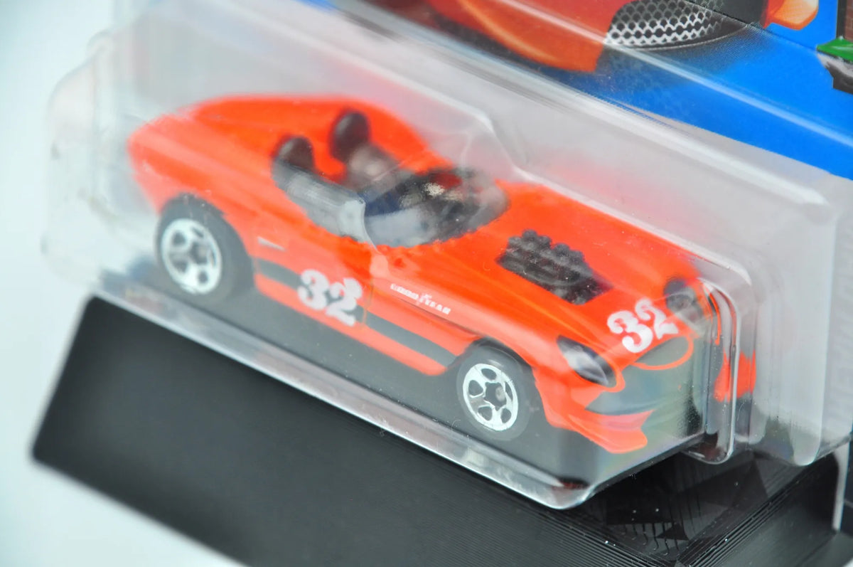 GLORY CHASER Hot Wheels 2024 Czerwony 1:64 – zdjęcie 4