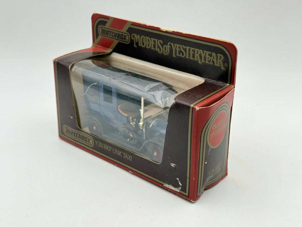Y-28/1907 UNIC TAXI Matchbox 1986 Niebieski 1:46 Made in England – zdjęcie 4