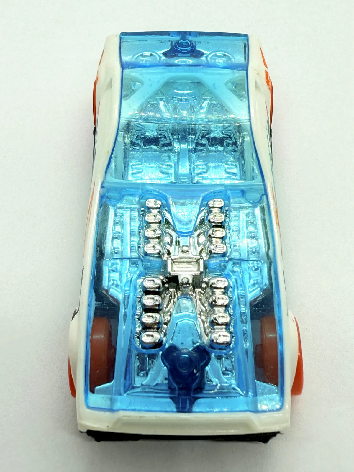 Power Pistons X-Raycers Hot Wheels Biały 1:64 – zdjęcie 4