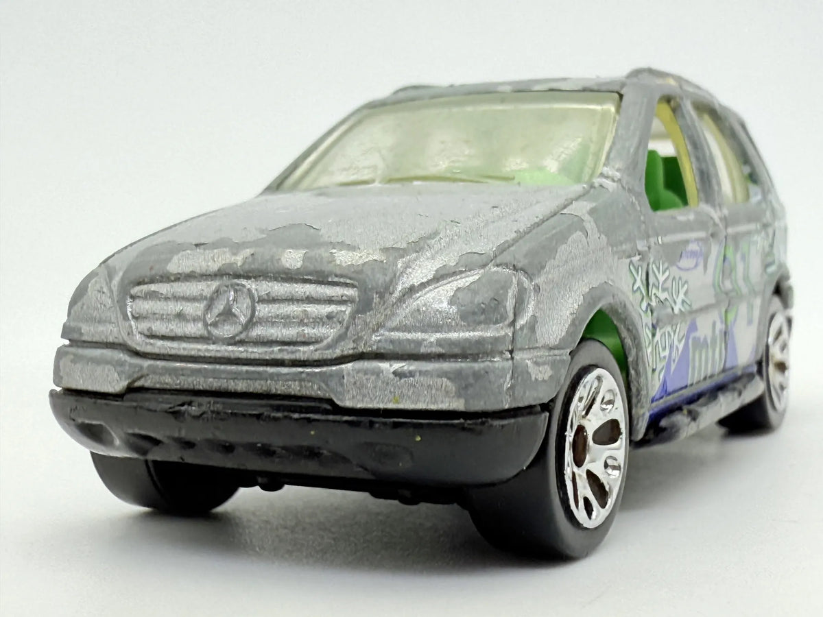Mercedes-Benz Ml 430 Matchbox Srebrny 1:62 – zdjęcie 4