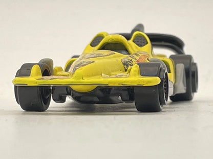 FORMUŁA 1, Hot Wheels for McDonald's 2012, Die cast TCB Żółty 1:64 Resoraki – zdjęcie 4