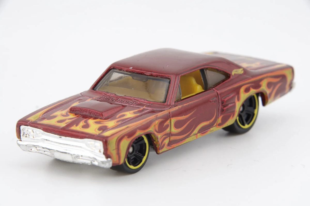 Dodge Charger Hot Wheels Czerwony 1:64 – zdjęcie 4
