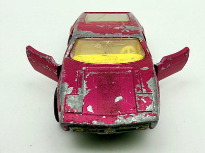 Maserati Bora Matchbox Różowy 1:60 Made in Anglia – zdjęcie 4