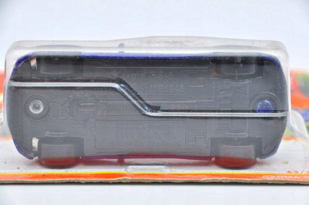 Fisker Karma Superfast Matchbox 2022 Niebieski 1:64 – zdjęcie 4