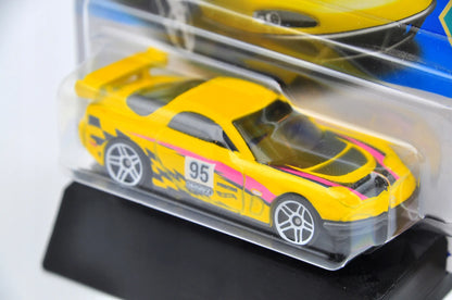'95 MAZDA RX-7 DRIFT, Hot Wheels 2025, Die cast HYY95 Żółty, 1:64, Resoraki – zdjęcie 4