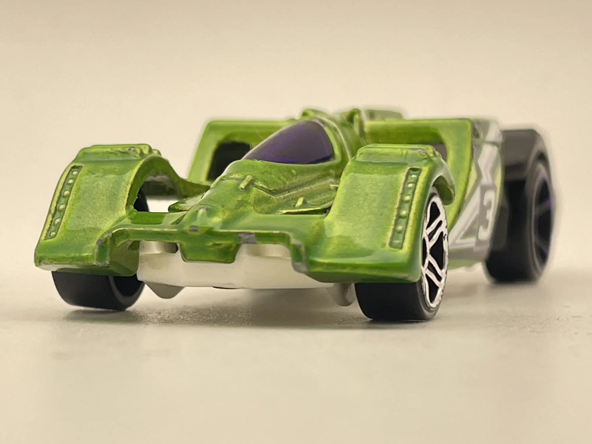 EPIC FAST 3, Seria HW Digital Circuit, Hot Wheels 2014, CFH02, Zielony 1:64 – zdjęcie 4