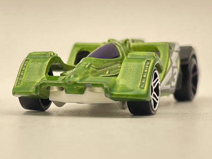 EPIC FAST 3, Seria HW Digital Circuit, Hot Wheels 2014, CFH02, Zielony 1:64 – zdjęcie 4