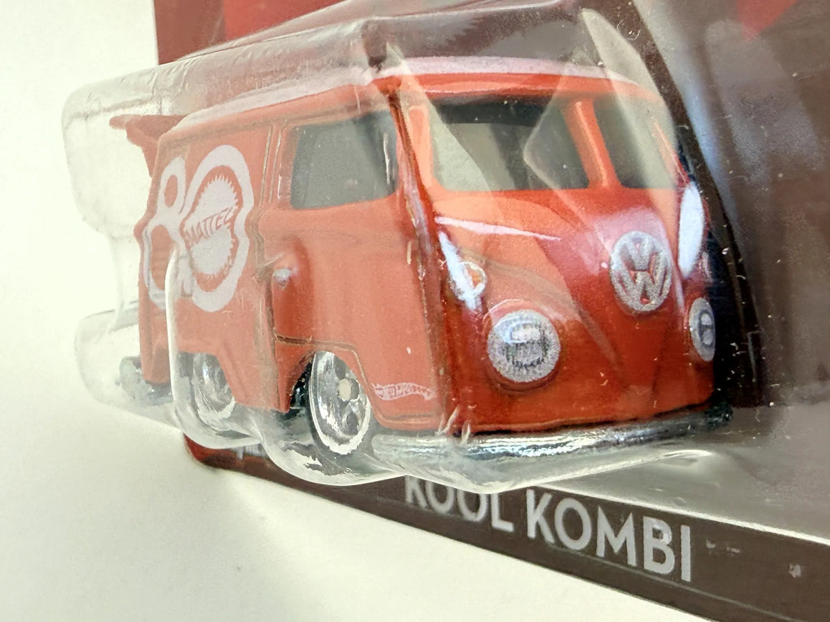 KOOL KOMBI Premium Hot Wheels 2025 Czerwony 1:64 – zdjęcie 4