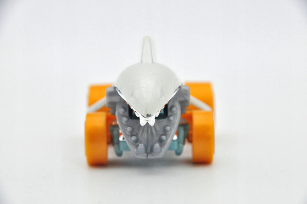 SHARKRUISER, Hot Wheels 2011, Die cast DHP30, Biały, 1:64, Resoraki – zdjęcie 4