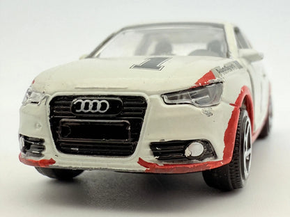 Audi A1 Majorette Biały 1:58 – zdjęcie 4