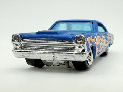 66 Ford Fairlane Gt Hot Wheels Niebieski 1:64 – zdjęcie 4