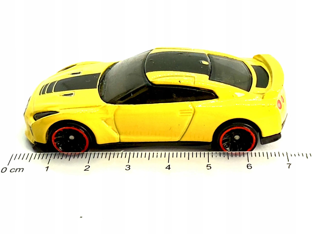 NISSAN GT-R (R35), Hot Wheels, Resoraki, Die cast Dtw99, Żółty, 1:64 – zdjęcie 4