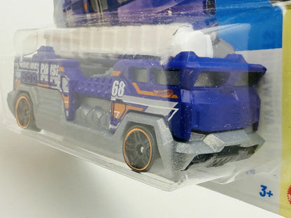 5 Alarm Hot Wheels HW Heavyweights 1:64 Wóz strażacki Blister Straż pożarna – zdjęcie 4