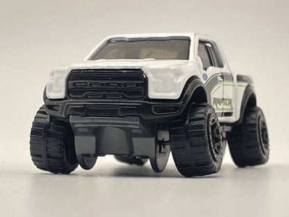 '17 FORD F-150 RAPTOR, Hot Wheels 2015, Die cast J53, Biały, 1:64, Resoraki – zdjęcie 4