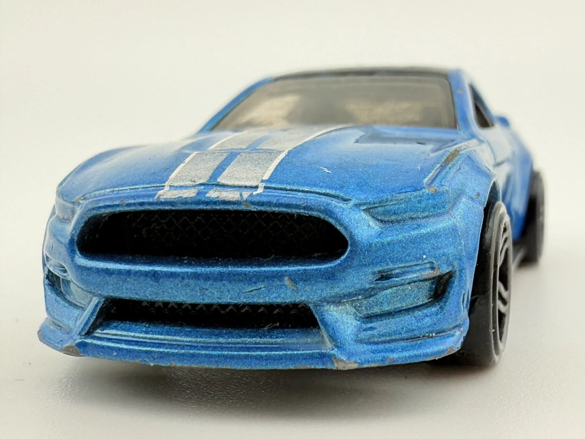 FORD SHELBY GT350R, Hot Wheels 2015, Die cast R32, Niebieska, 1:64 Resoraki – zdjęcie 4