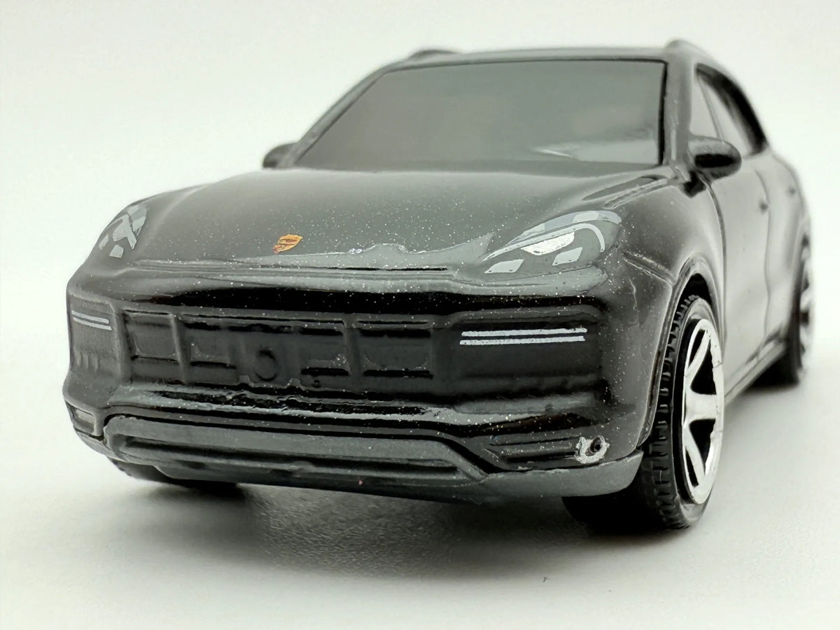 Porsche Cayene Matchbox 2021 Ciemnoszary 1:64 Suv – zdjęcie 4