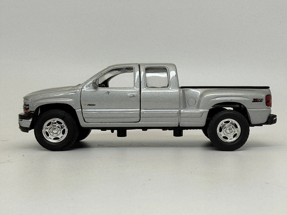 CHEVROLET SILVERADO 1999 PICKUP, Welly, NO.49759, Srebrny, 1:48, Resoraki – zdjęcie 4