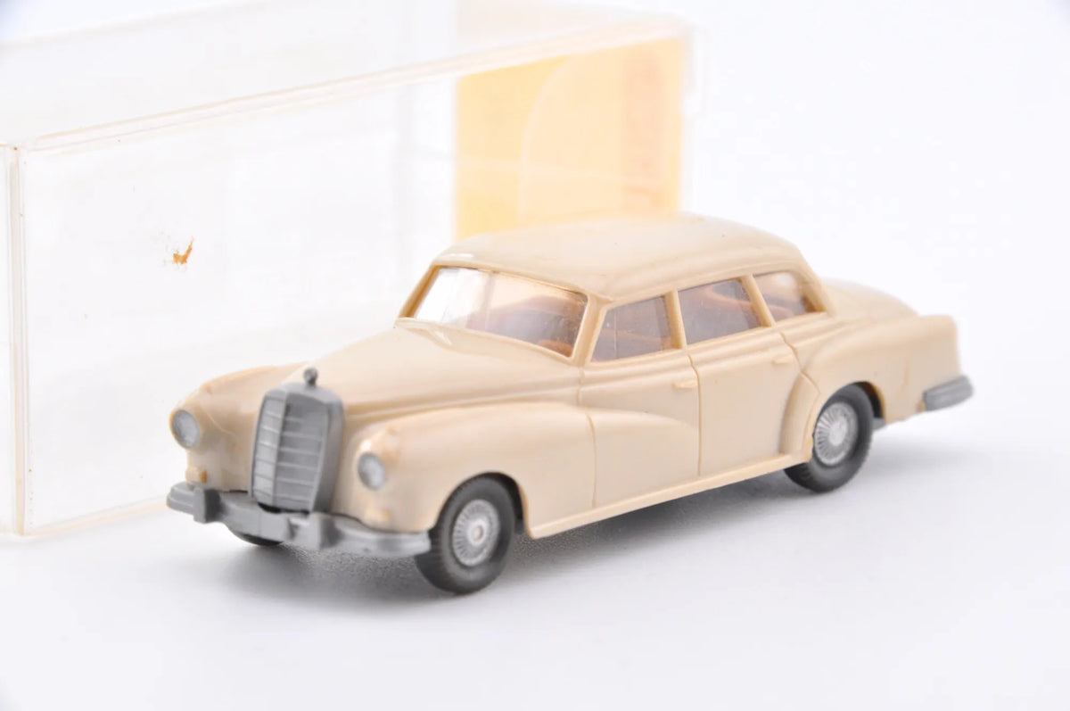Mercedes-Benz 300, Wiking, made in Germany, die cast resoraki, 1:87 – zdjęcie 4