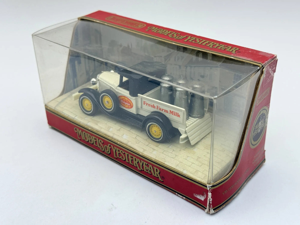 FORD MODEL A PICKUP Models of Yeasteryear Matchbox Biały 1:40 Made in Macau – zdjęcie 4